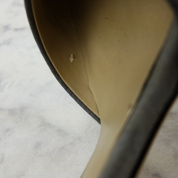 Gray Snakeskin Ankle Strap high heels size 8.5M - Picture 8 of 8